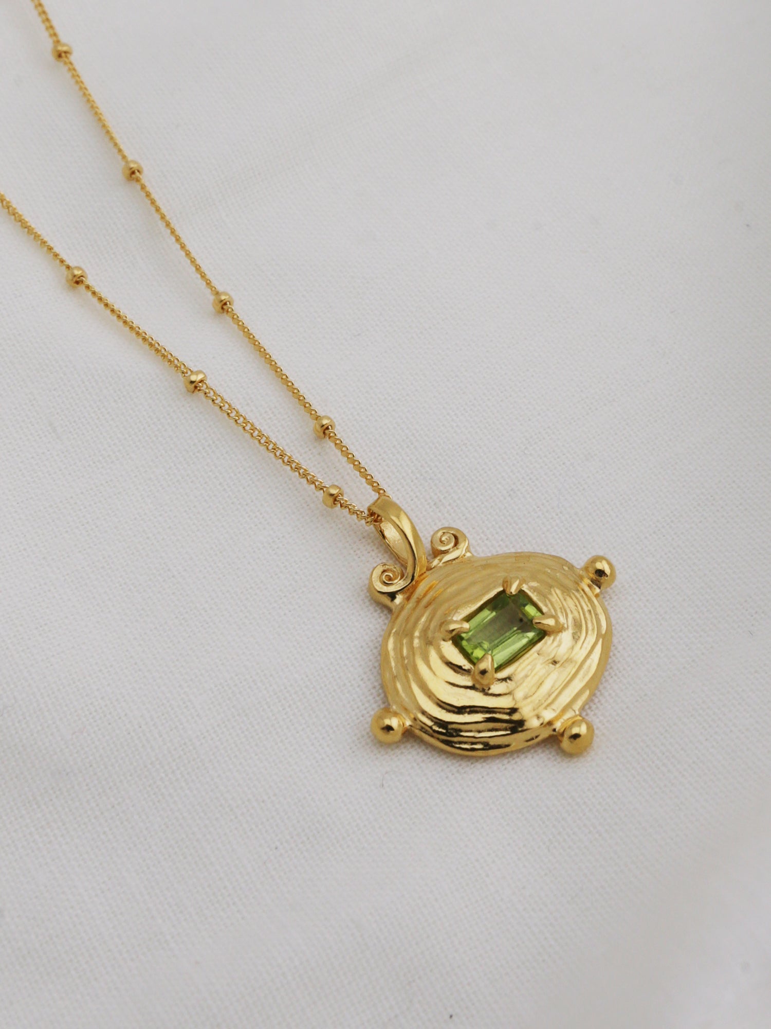 Lagoon Necklace with Peridot