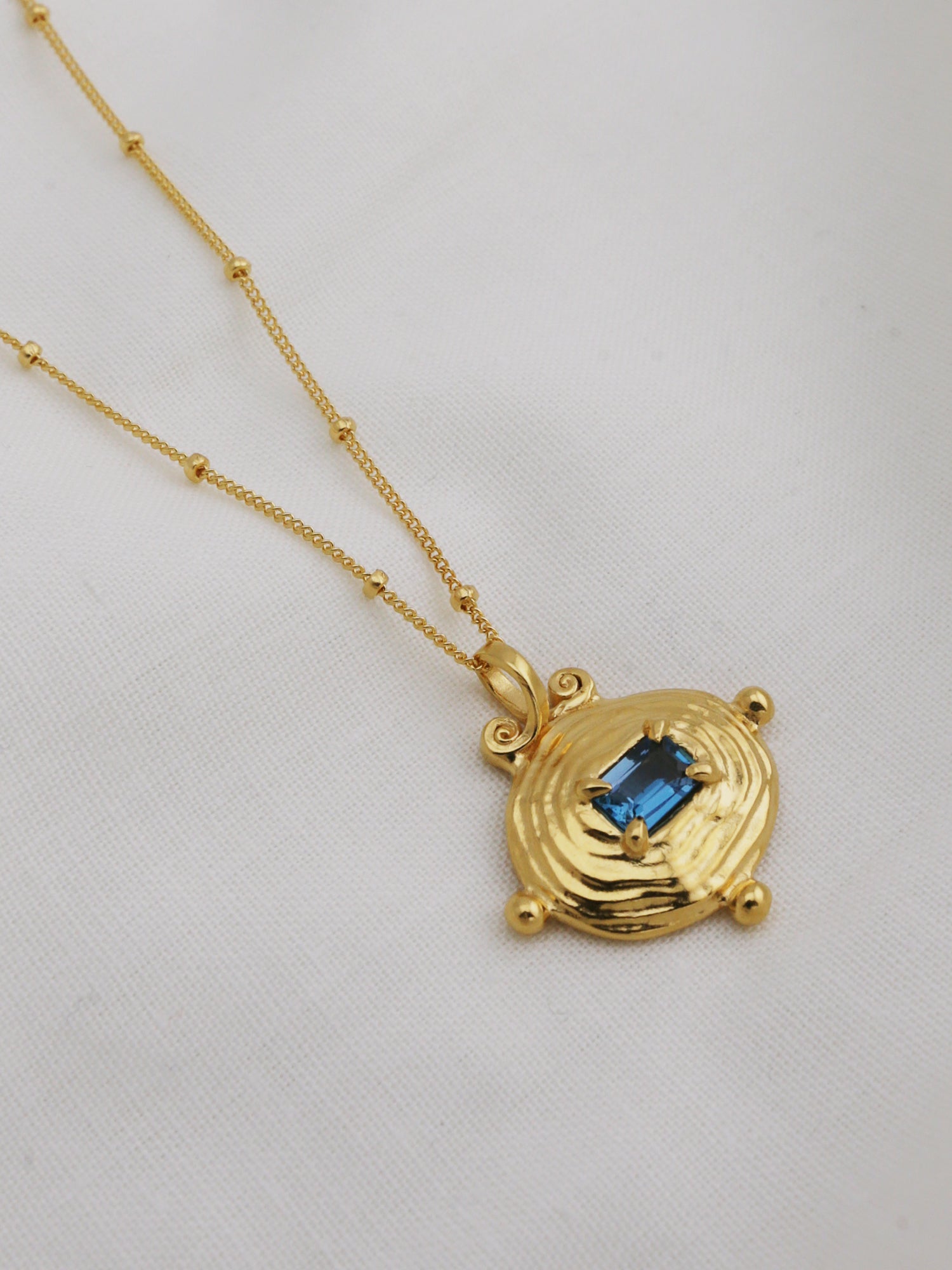 Lagoon Necklace with Topaz