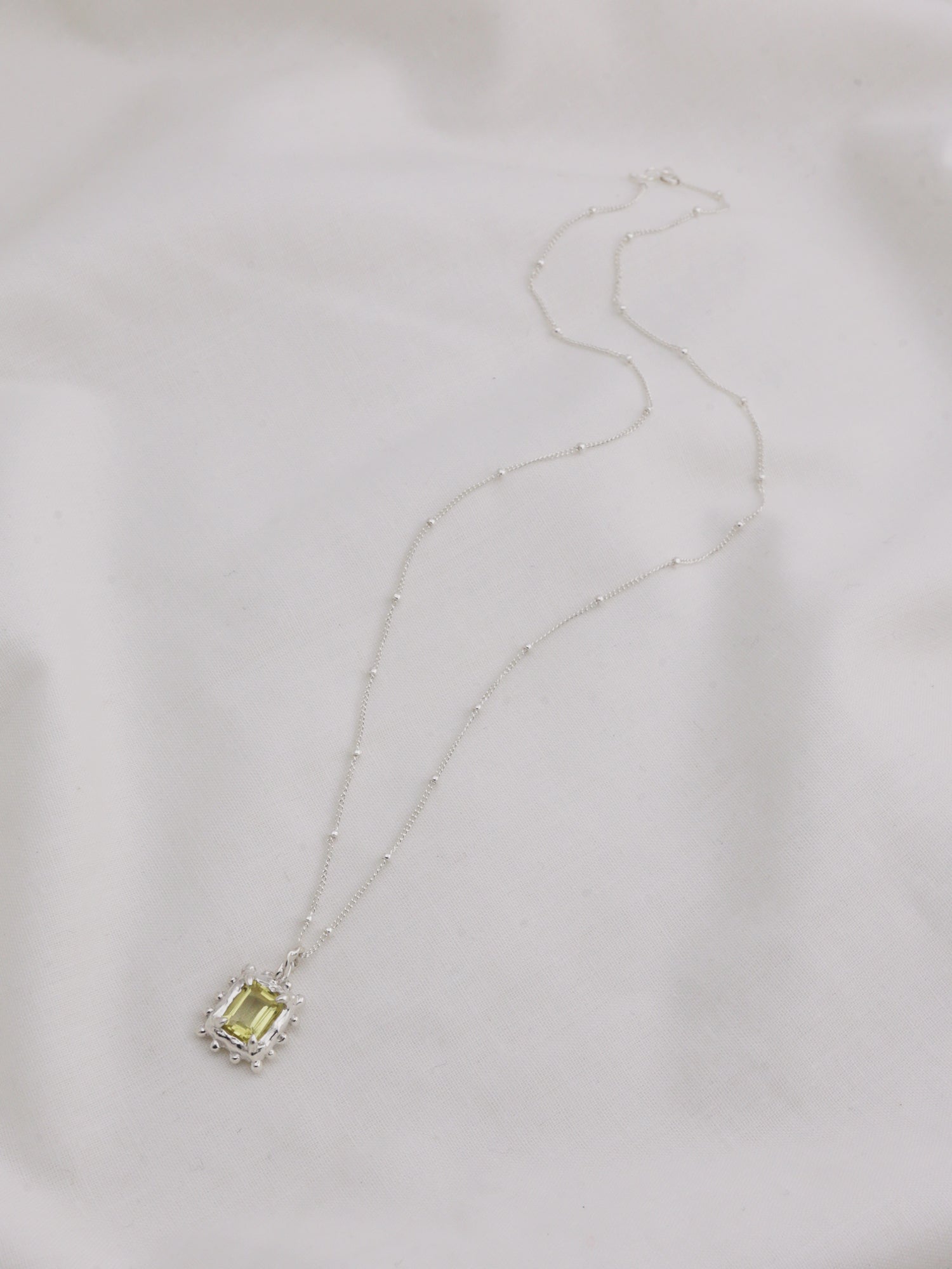 Memento Necklace with Lemon Quartz
