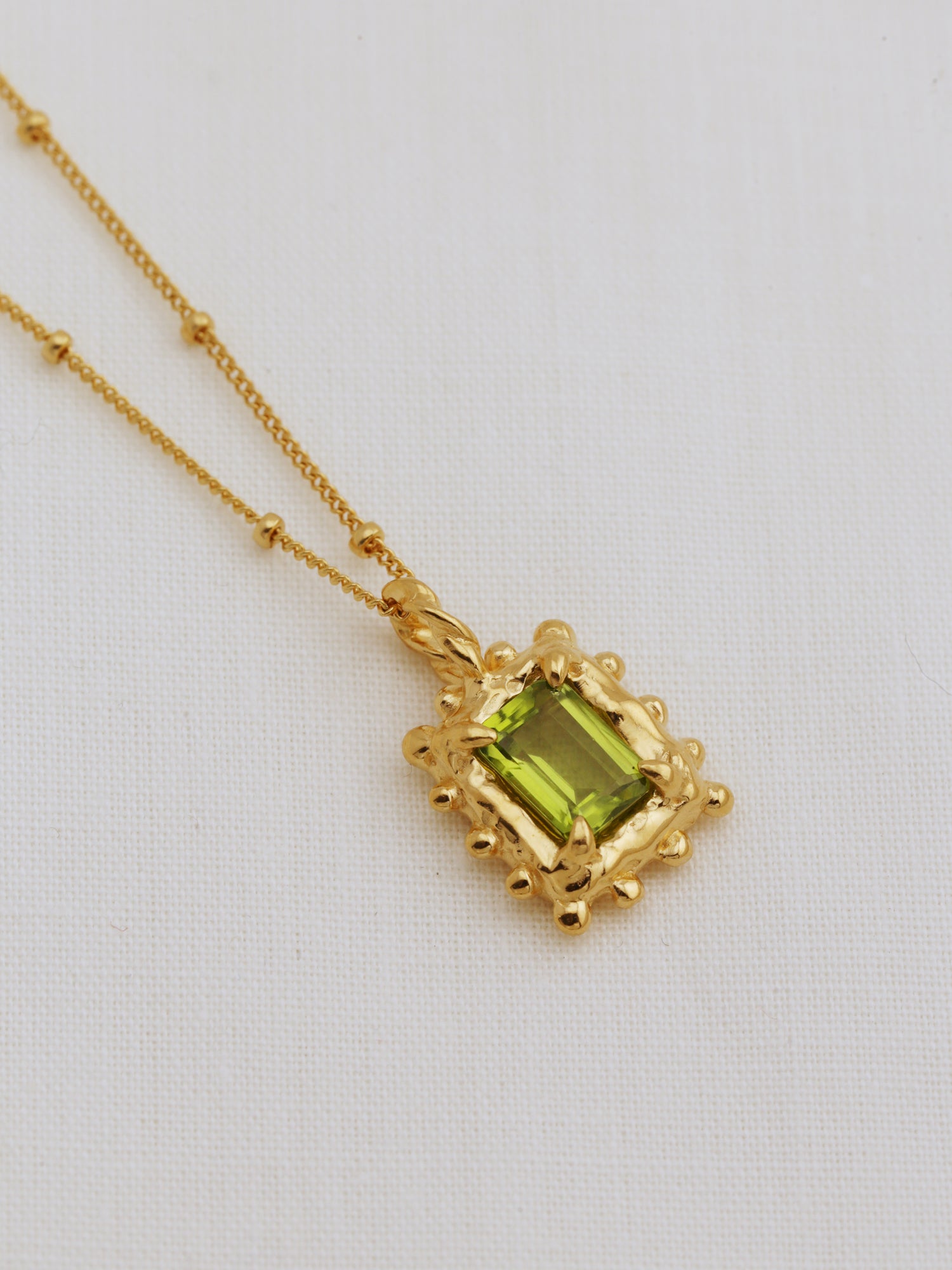Memento Necklace with Peridot