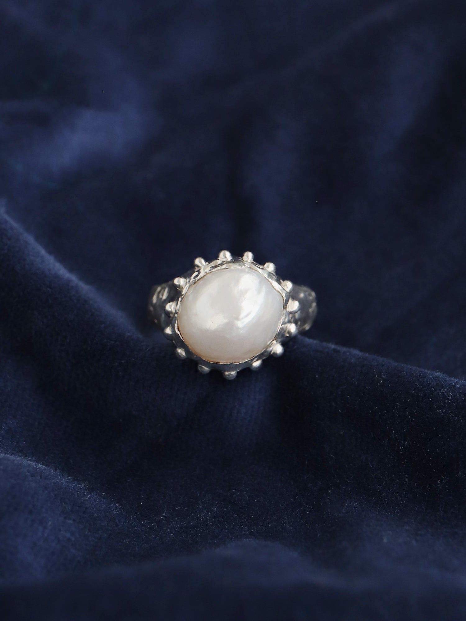 Selkie Pearl Ring No.1 - Size O