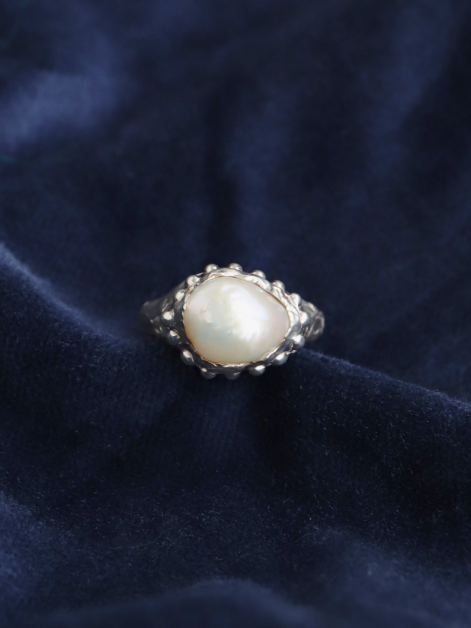 Selkie Pearl Ring No.4 - Size K