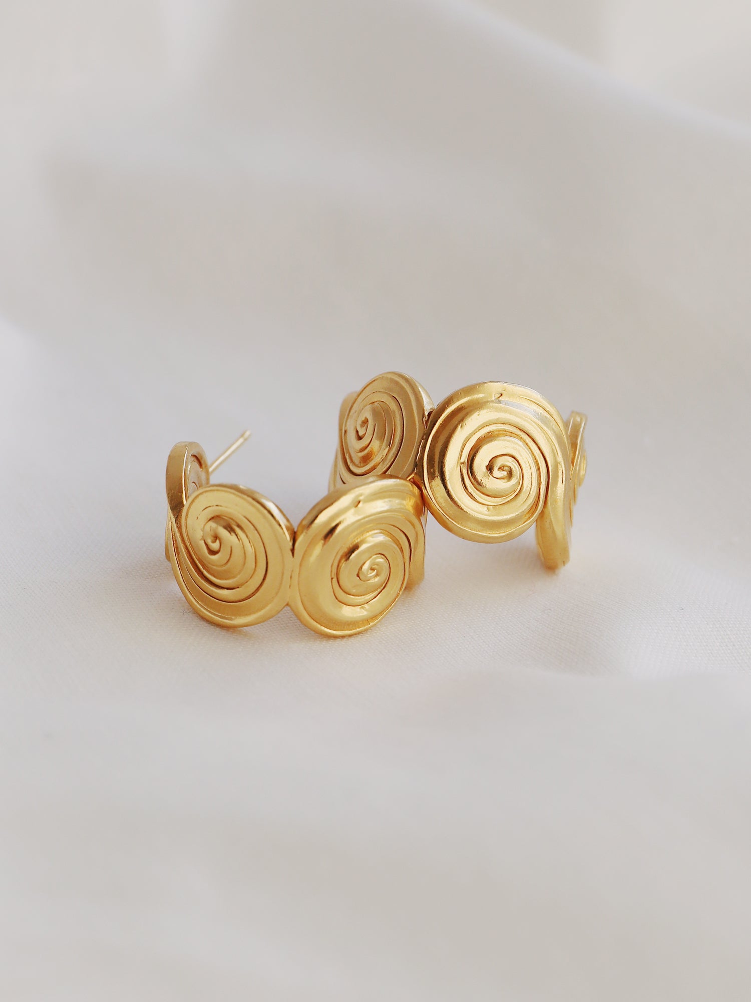 Whirlpool Hoops Mini - Gold Plated Vermeil