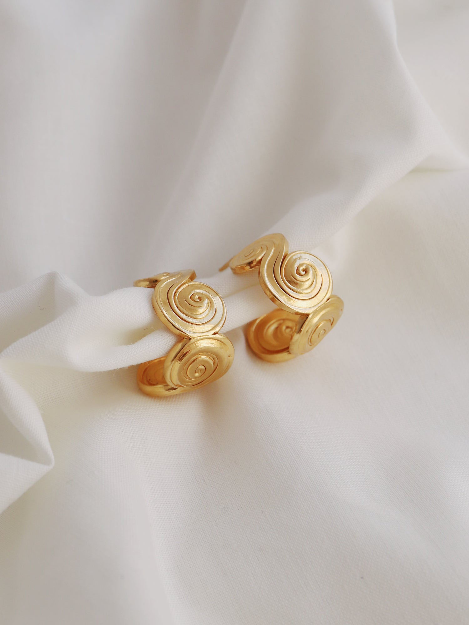 Whirlpool Hoops Mini - Gold Plated Vermeil